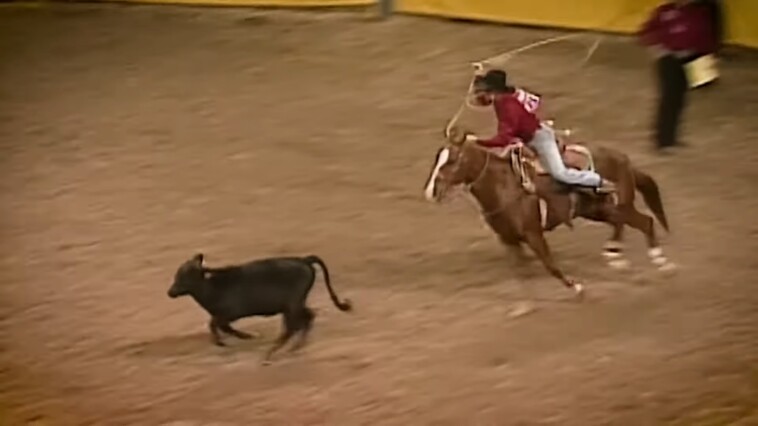 rodeo-legend-roy-cooper,-the-‘super-looper,’-dies-in-fire-at-69