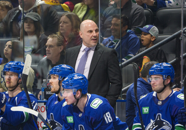 why-the-islanders-would-be-foolish-to-fast-track-the-head-coach-hire