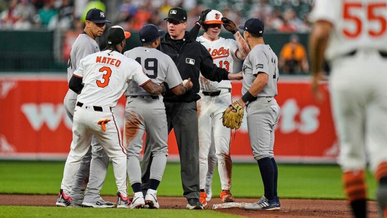 benches-clear-in-yankees-orioles-game-after-awkward-collision-at-second-base