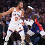 follow-live:-knicks-have-early-advantage-vs.-pistons-in-crucial-game-6