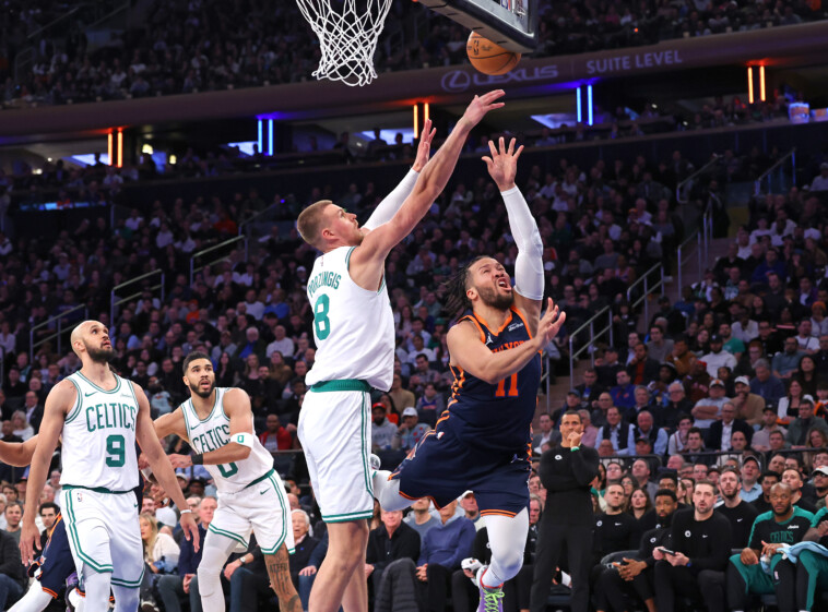 now-comes-the-showdown-the-knicks-have-long-been-waiting-for