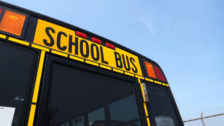 17-students-taken-to-hospital-after-chicago-bus-crash