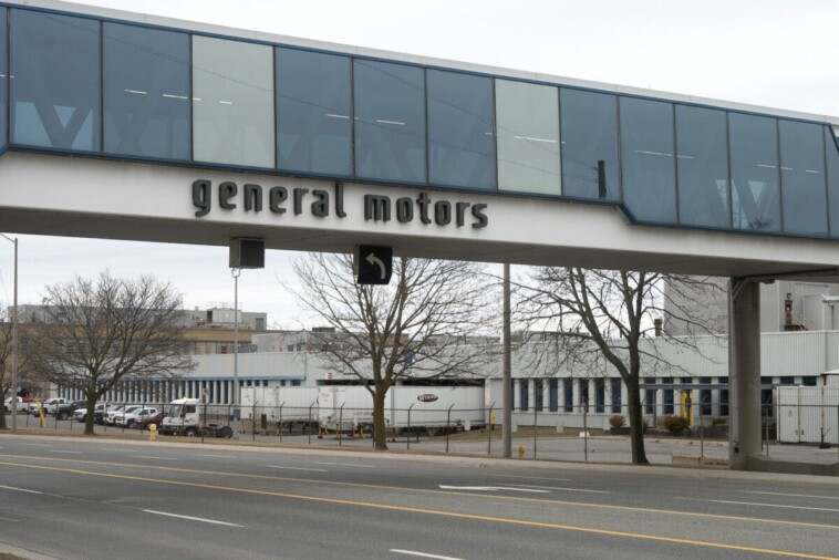 general-motors-to-cut-back-on-manufacturing-at-canada-plant-over-trump-tariff