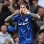 chelsea’s-midfield-powers-blues-past-liverpool,-toward-ucl