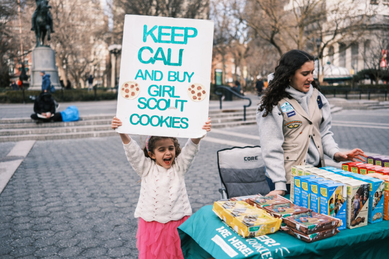 nyc-girl-scout-cookie-sales-crumble-to-decade-low-—-thanks-to-‘economic-uncertainty’