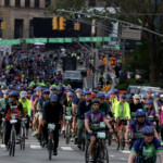 five-boro-bike-tour-takes-thousands-of-bicyclists-through-nyc’s-main-thoroughfares