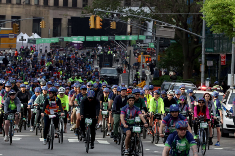 five-boro-bike-tour-takes-thousands-of-bicyclists-through-nyc’s-main-thoroughfares