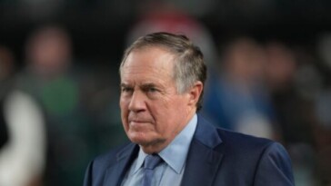 nfl-writer-blasts-‘embarrassing’-belichick-cbs-interview:-‘i’m-not-buying-this-idiot’s-book’