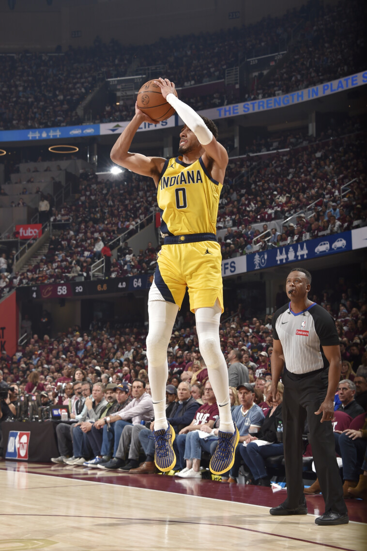 tyrese-haliburton,-pacers-stun-cavaliers-with-late-run-to-steal-game-1-win