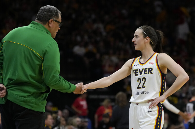 caitlin-clark-has-classy-response-to-praise-from-brazil-national-team-coach-in-mic’d-up-chat
