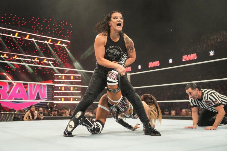 aew-should-sign-shayna-baszler-—-and-then-call-ronda-rousey