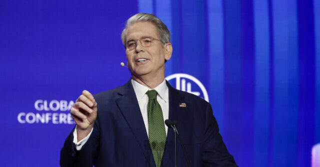 bessent-urges-investors-to-bet-on-trump’s-economic-plan-for-‘industrial-abundance’