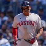 irked-devers-tells-red-sox-he-won’t-switch-to-1b