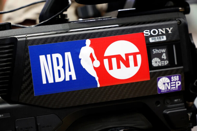 'inside-the-nba'-mourns-unexpected-death-of-crew-member:-'we-were-all-in-shock'