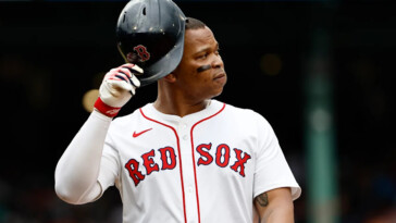 rafael-devers-shoots-down-move-to-1b-after-triston-casas-injury,-lays-into-red-sox-front-office