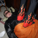 nyc-performance-artist-divides-people-with-sidewalk-carpet-stunt:-‘perverted’