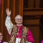 cubs-or-white-sox?-where-do-pope-leo-xiv’s-chicago-baseball-allegiances-lie?