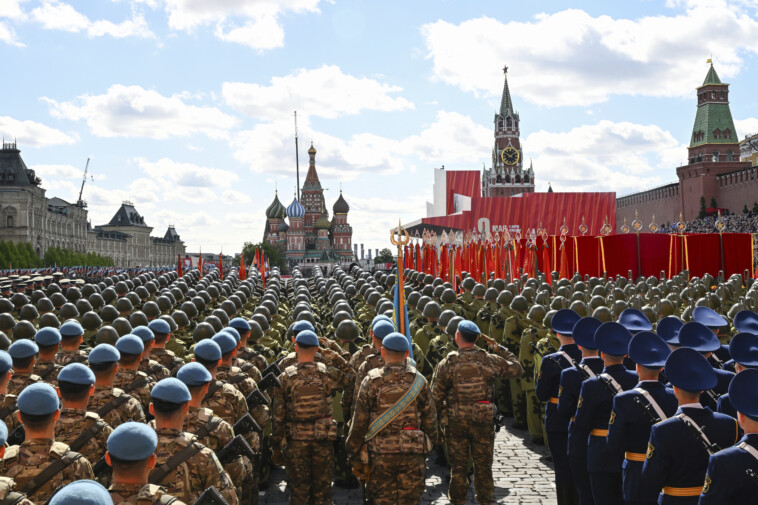 russia’s-victory-day-parade-begins,-marking-the-80th-anniversary-of-the-defeat-of-nazi-germany