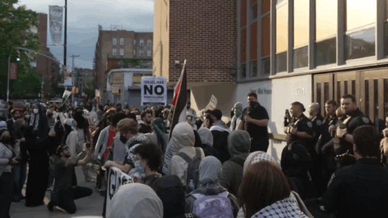 anti-israel-mob-overruns-another-college-campus-and-more-top-headlines