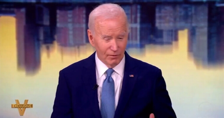 democrats-privately-furious-that-joe-biden-won’t-just-leave-the-national-stage