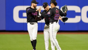 mets-pass-the-first-part-of-their-litmus-test-with-flying-colors
