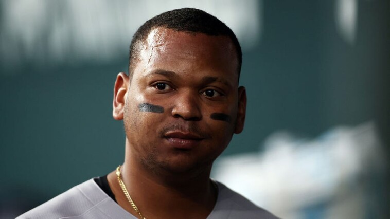 red-sox-owner,-staff-fly-to-meet-frustrated-$313.5-million-star-amid-position-drama:-reports