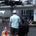 watch:-father-of-five-spends-nearly-$1,400-in-one-day-at-disney-world