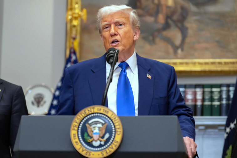 dozens-of-afrikaners-land-in-us-after-trump-offers-refuge-from-‘genocide’