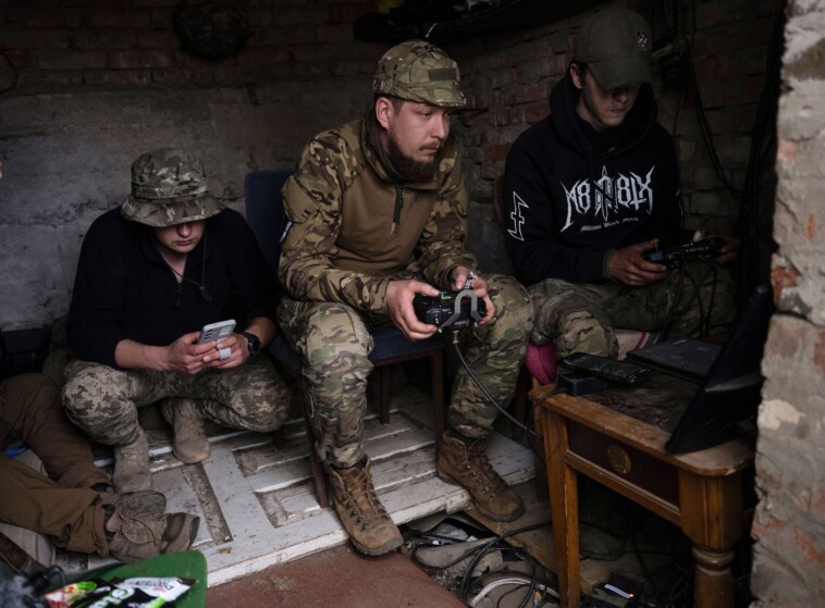 ukraine-relies-on-secret-weapon-in-its-drone-attacks-on-russia:-gamers
