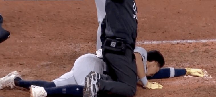 yankees’-oswaldo-cabrera-taken-off-field-in-ambulance-after-gruesome-injury