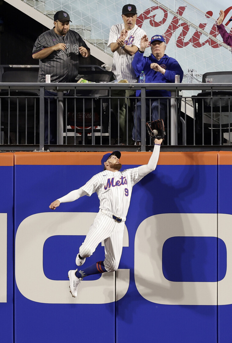 mets’-brandon-nimmo-robs-another-homer-in-latest-defensive-gem:-‘insane-catch’