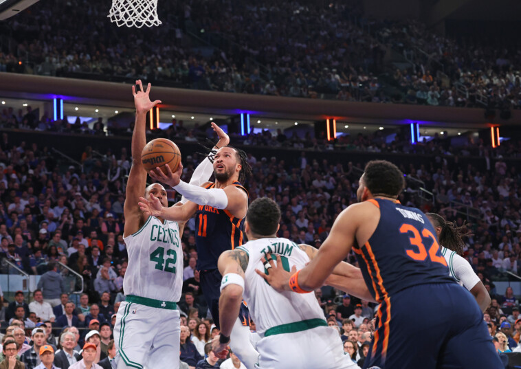 fearless-hero-jalen-brunson-sets-tone-for-knicks-in-momentous-comeback
