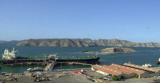 report:-china-bought-over-$1-billion-of-sanctioned-venezuelan-oil-labeled-‘brazilian’