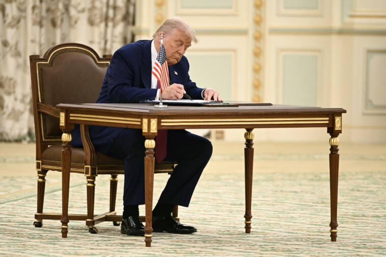 trump-inks-$142b-arms-deal-with-saudi-arabia,-part-of-$600b-investment-package