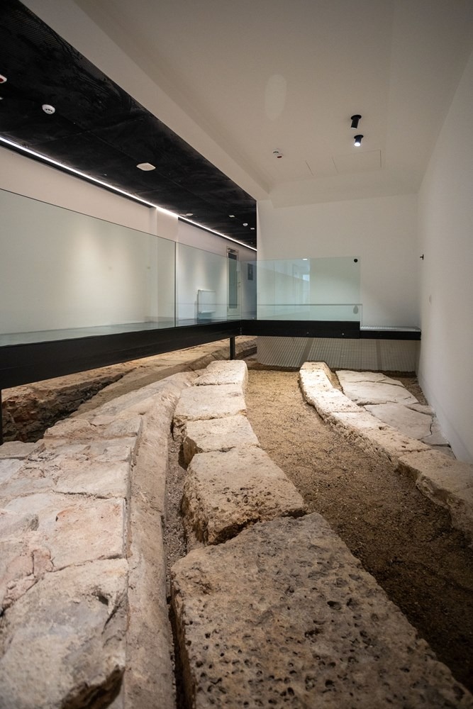 ancient-roman-theater-discovered-under-century-old-croatian-town-hall