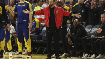 steph-curry-shuts-down-‘superman’-injury-return-for-warriors’-must-win-game-5