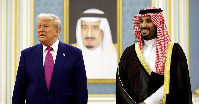 trump-invites-saudis-to-join-abraham-accords-‘in-your-own-time’
