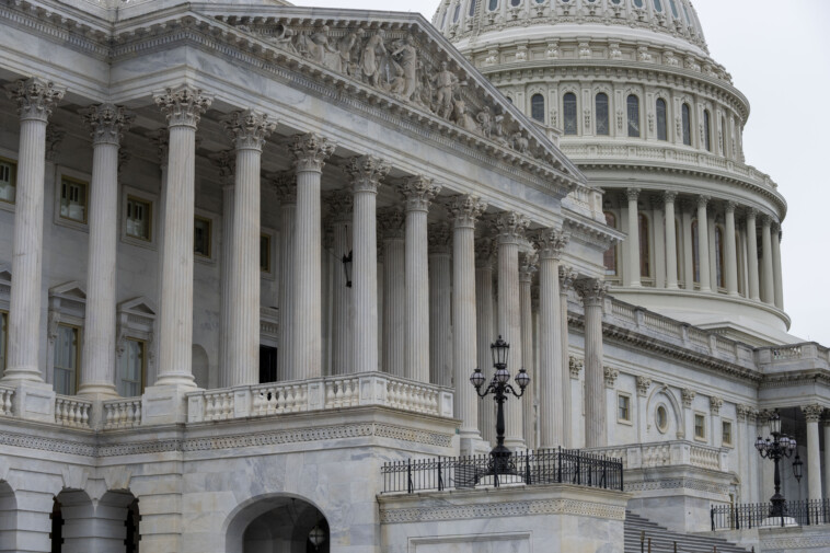 house-republicans-propose-bill-that-would-set-aside-$5-billion-for-private-school-vouchers