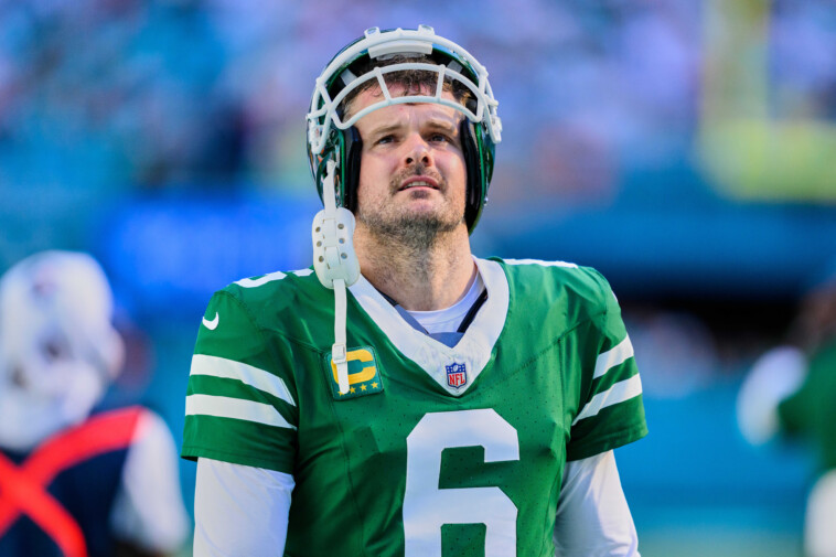 jets-cut-fan-favorite-thomas-morstead-in-surprise-move