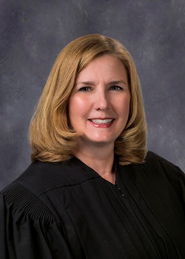 judge-upholds-trump’s-authority-to-deport-criminal-migrants-under-alien-enemies-act