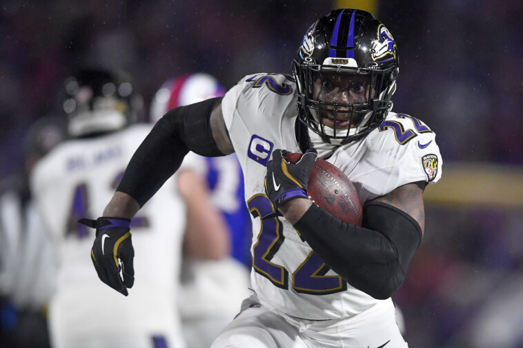derrick-henry-gets-historic-$30-million-contract-extension-after-explosive-first-ravens-season