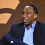 ‘that-ain’t-going-to-win-you-elections’:-stephen-a.-smith-warns-aoc-would-fail-with-centrists