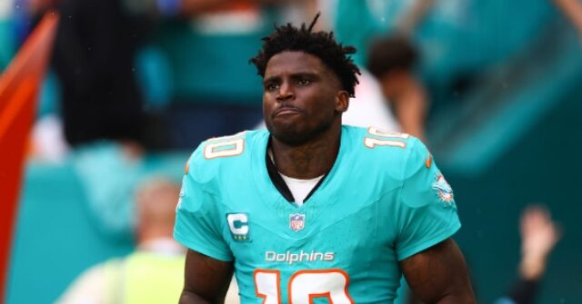 colts-deleted-schedule-release-video-that-mocked-tyreek-hill’s-arrest