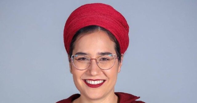 palestinian-terrorist-kills-pregnant-israeli-woman-on-the-way-to-delivery;-baby-survives