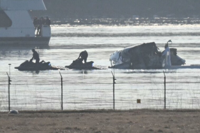 hotline-between-reagan-national-airport,-dod-became-inoperable-during-biden-admin