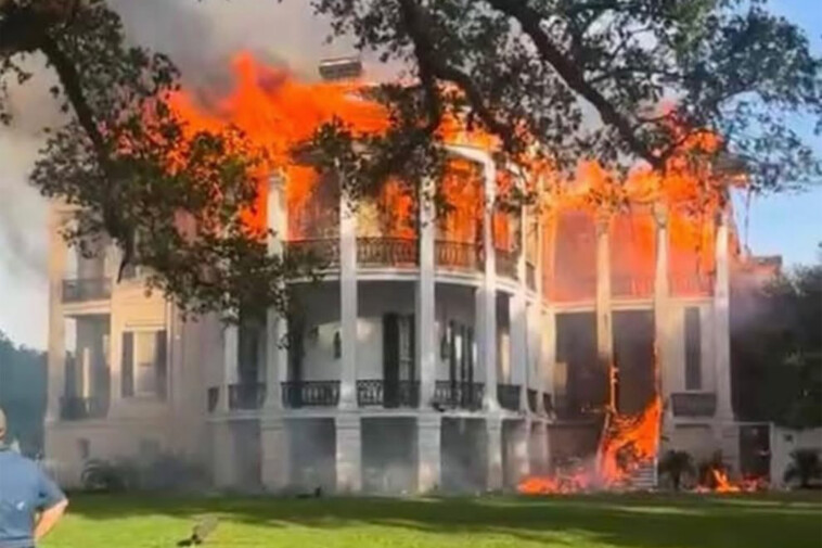 largest-antebellum-mansion-in-the-south-—-built-in-1859-with-165-rooms-—-burns-to-the-ground