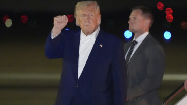 trump-quips,-‘i-should’ve-asked-for-more’-after-securing-$2t,-qatar-jet-during-middle-east trip