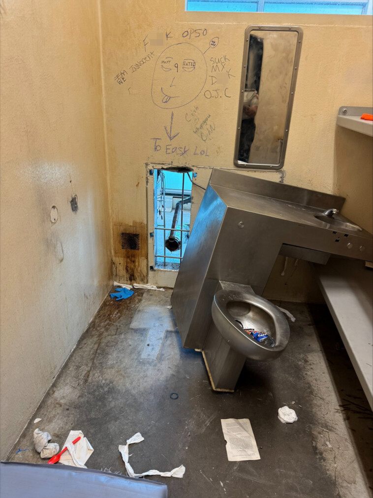 here’s-how-10-violent-new-orleans-inmates-escaped-jail-—-after-leaving-taunting-graffiti-for-cops