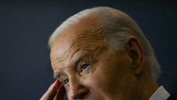 axios-releases-audio-showing-biden-struggling-with-memory-in-interview-with-robert-hur