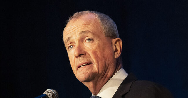 poll:-new-jersey-voters-approve-of-trump-more-than-their-democrat-governor